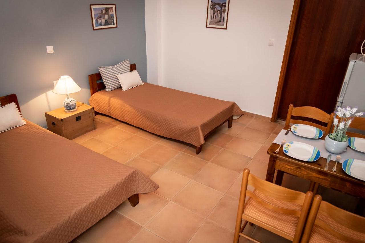 Panos Apartments Archangelos  Bagian luar foto