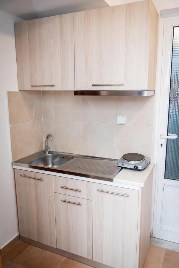Panos Apartments Archangelos  Bagian luar foto